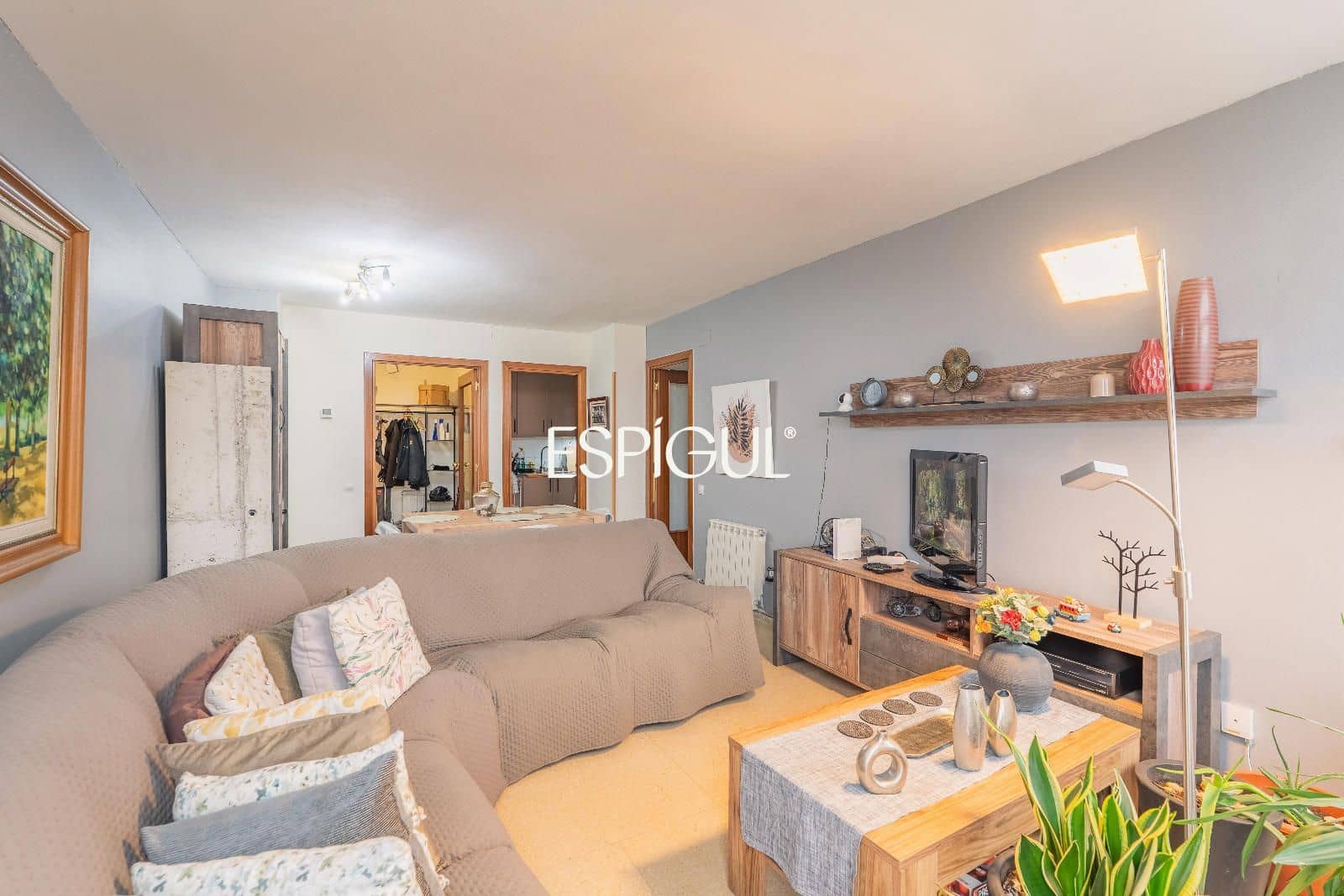 4 sovrum Lägenhet till salu i Salt med garage - 225 000 € (Ref: 10015945)