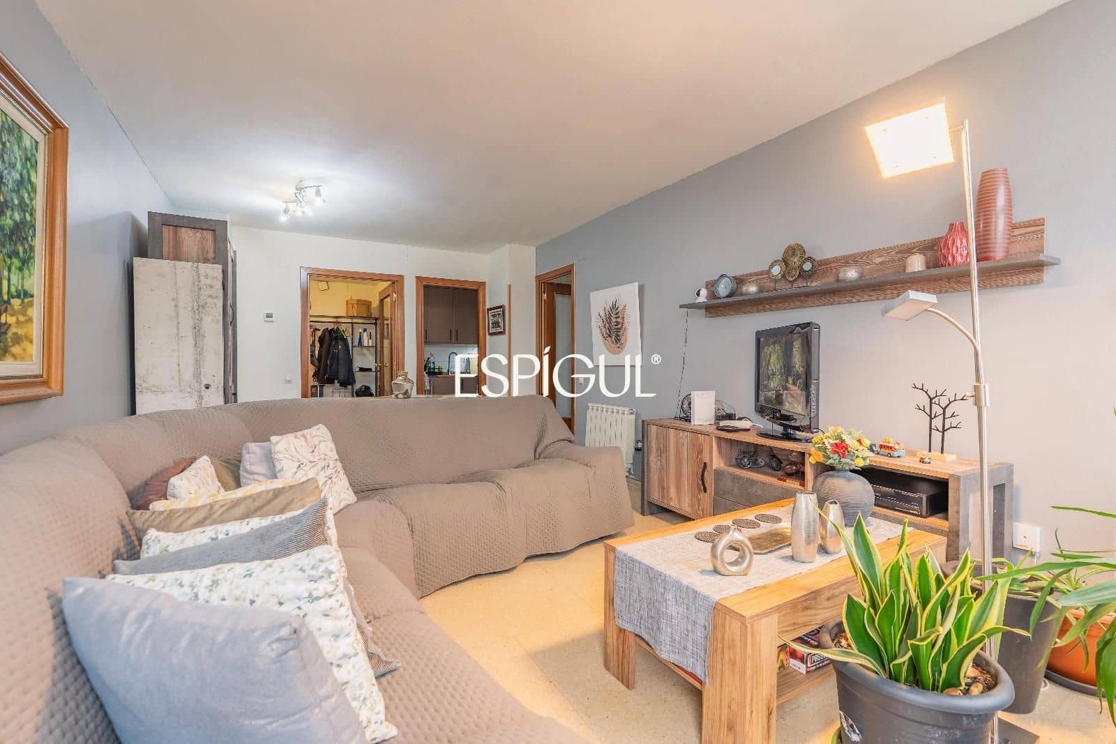 4 sovrum Lägenhet till salu i Salt med garage - 225 000 € (Ref: 10015945)