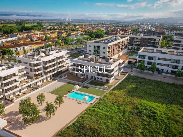 3 bedroom Flat for sale in Vilablareix with pool garage - € 370,000 (Ref: 10015949)