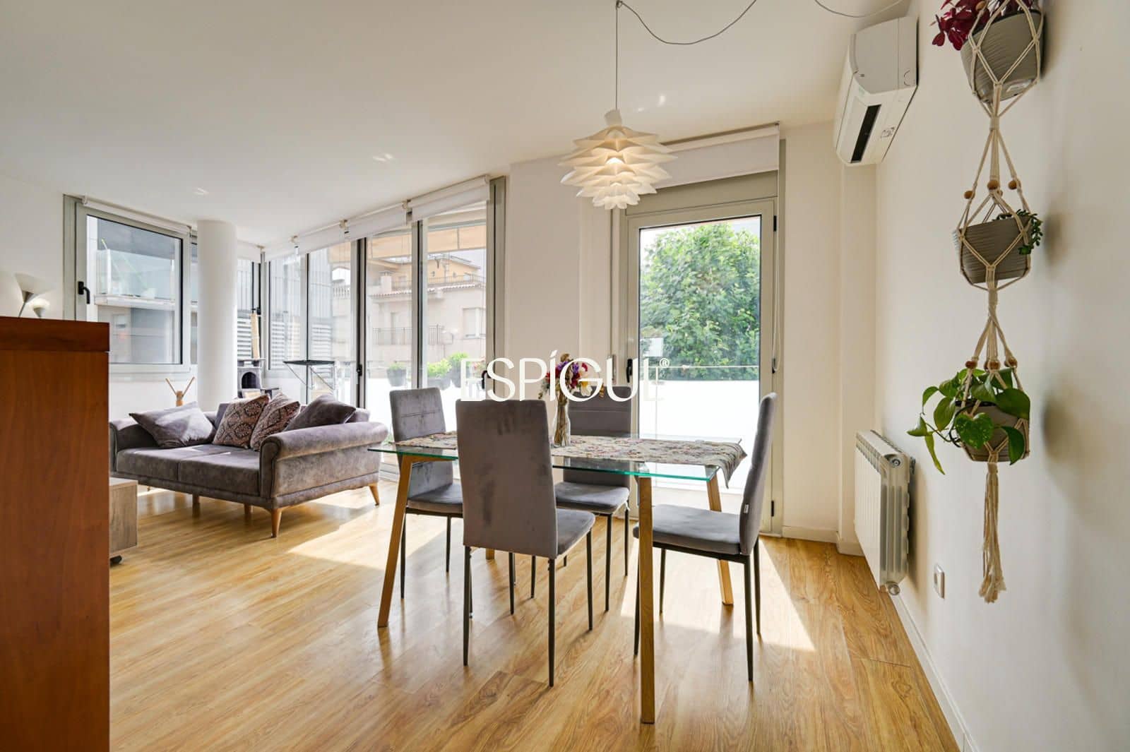 3 sypialnia Mieszkanie na sprzedaż w Miasto Girona z garażem - 385 000 € (Ref: 10015953)