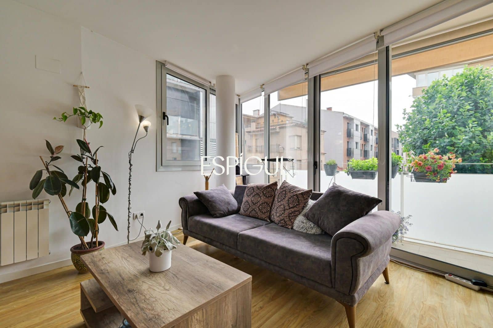 3 sypialnia Mieszkanie na sprzedaż w Miasto Girona z garażem - 385 000 € (Ref: 10015953)