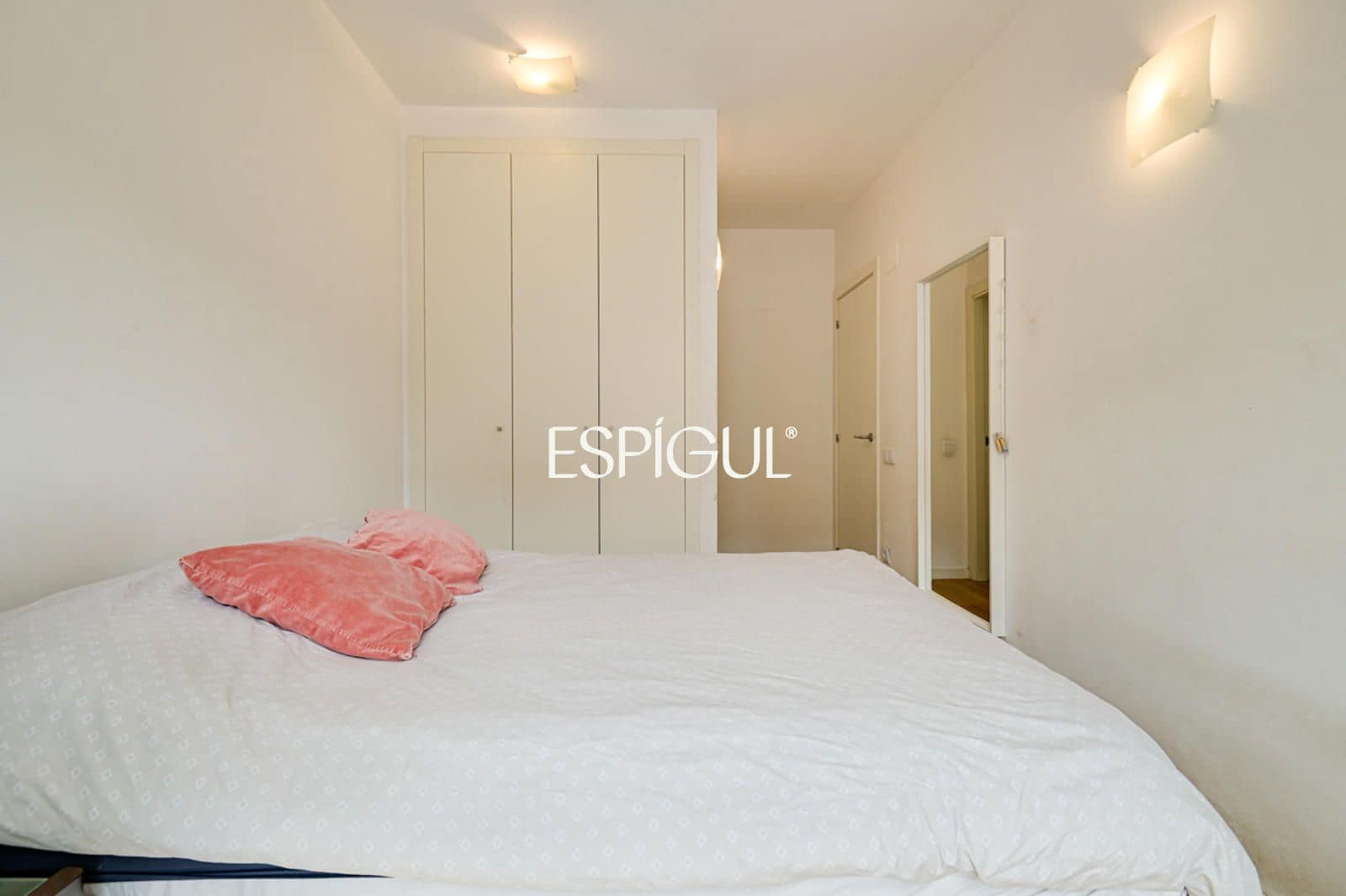 3 sypialnia Mieszkanie na sprzedaż w Miasto Girona z garażem - 385 000 € (Ref: 10015953)