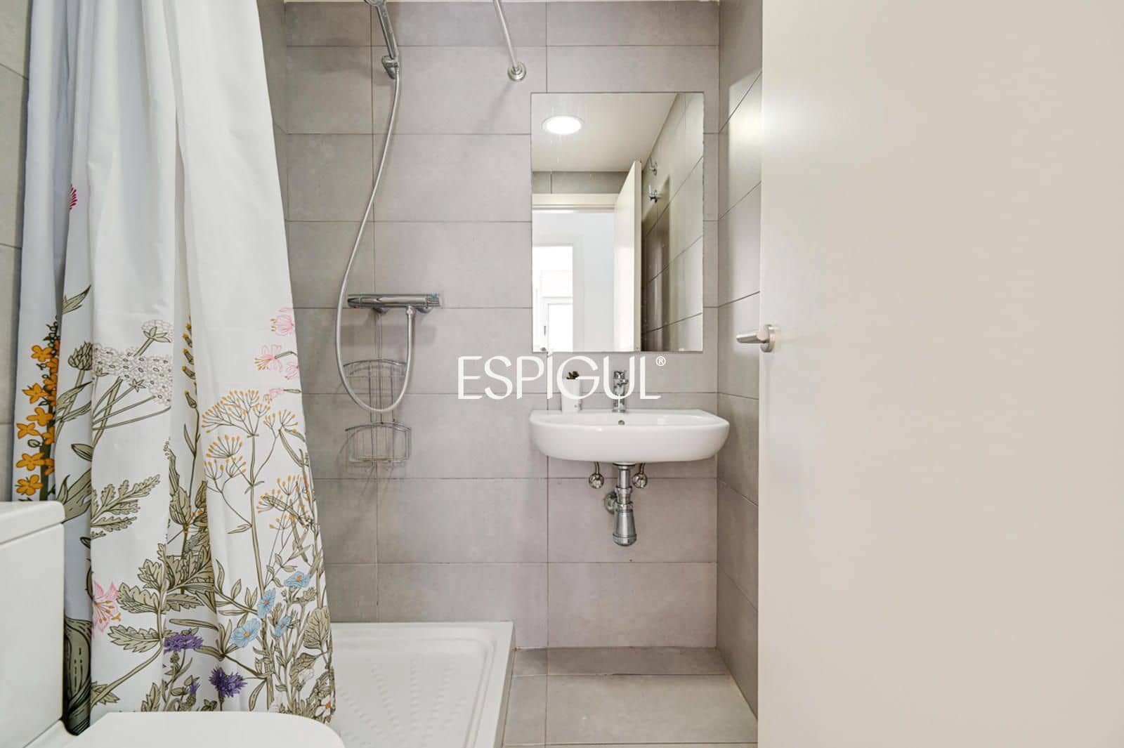 3 sypialnia Mieszkanie na sprzedaż w Miasto Girona z garażem - 385 000 € (Ref: 10015953)