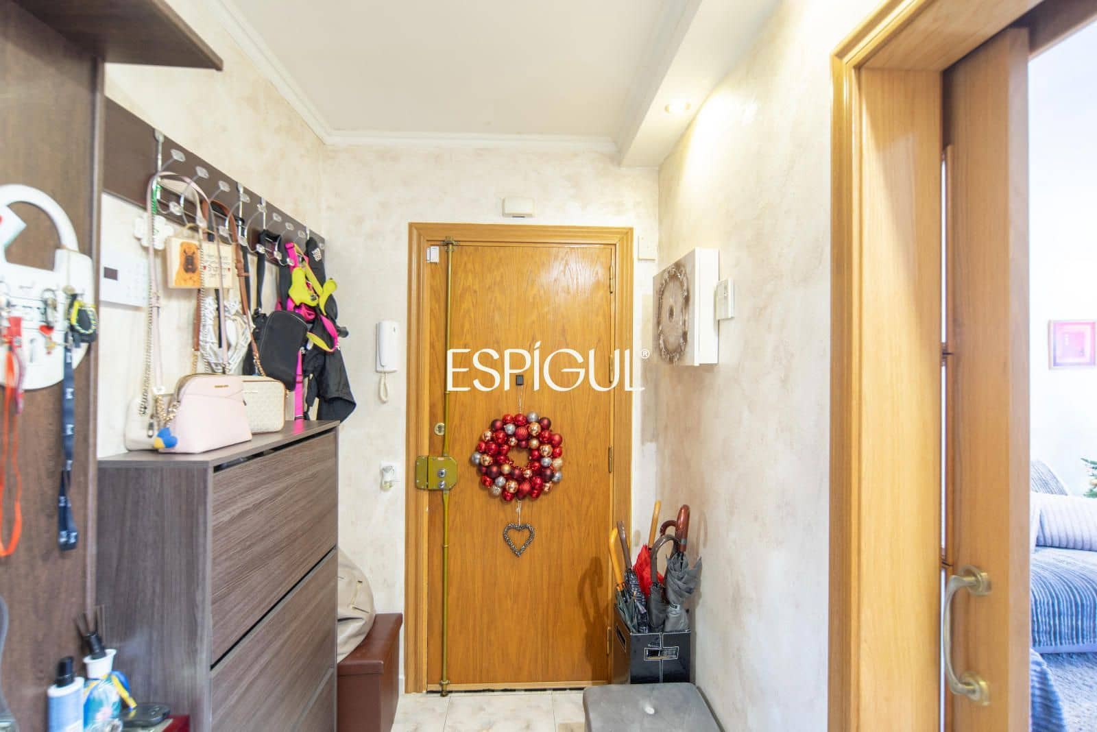 Piso de 3 habitaciones en Girona ciudad en venta con garaje - 310.000 € (Ref: 10015954)