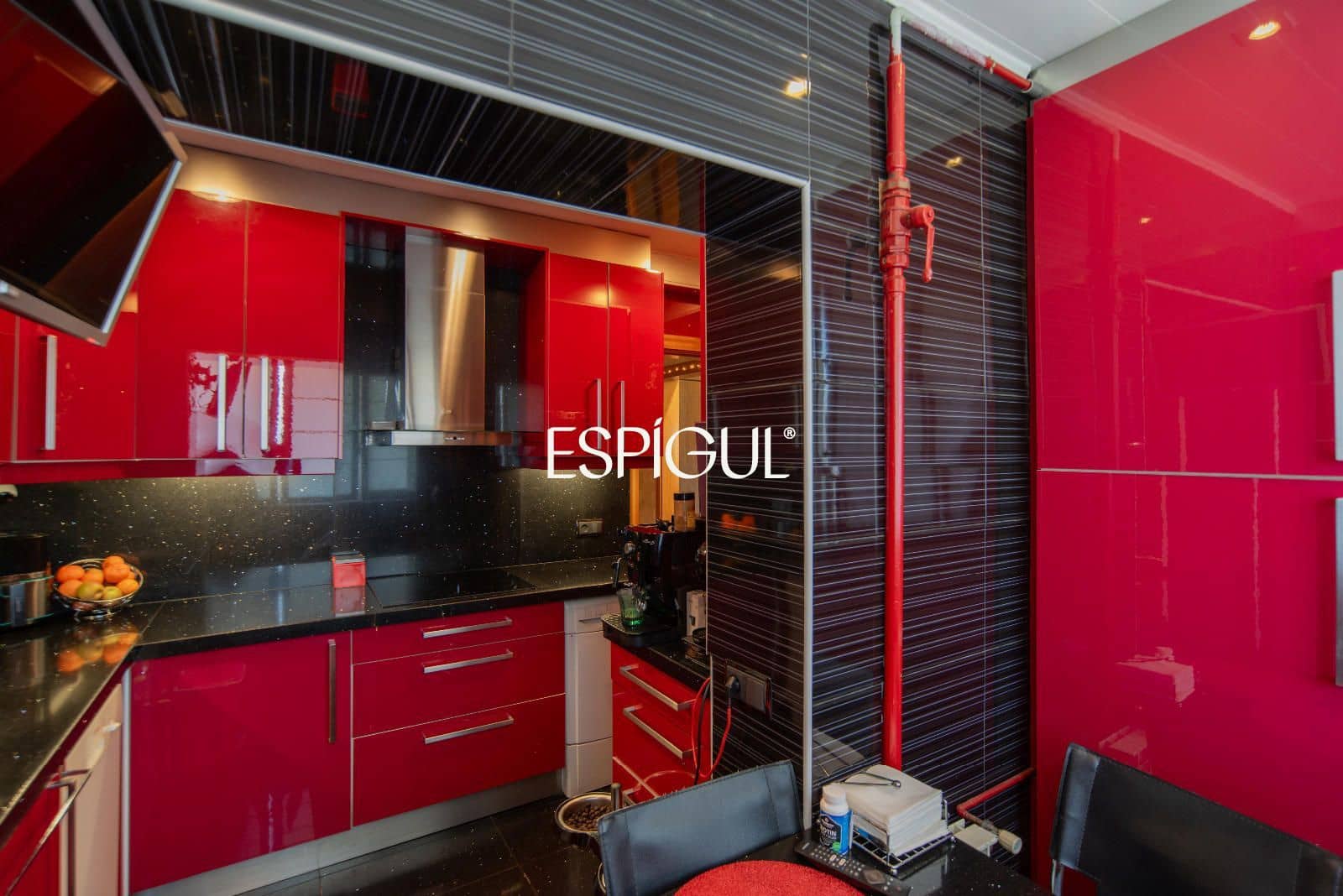 Piso de 3 habitaciones en Girona ciudad en venta con garaje - 310.000 € (Ref: 10015954)