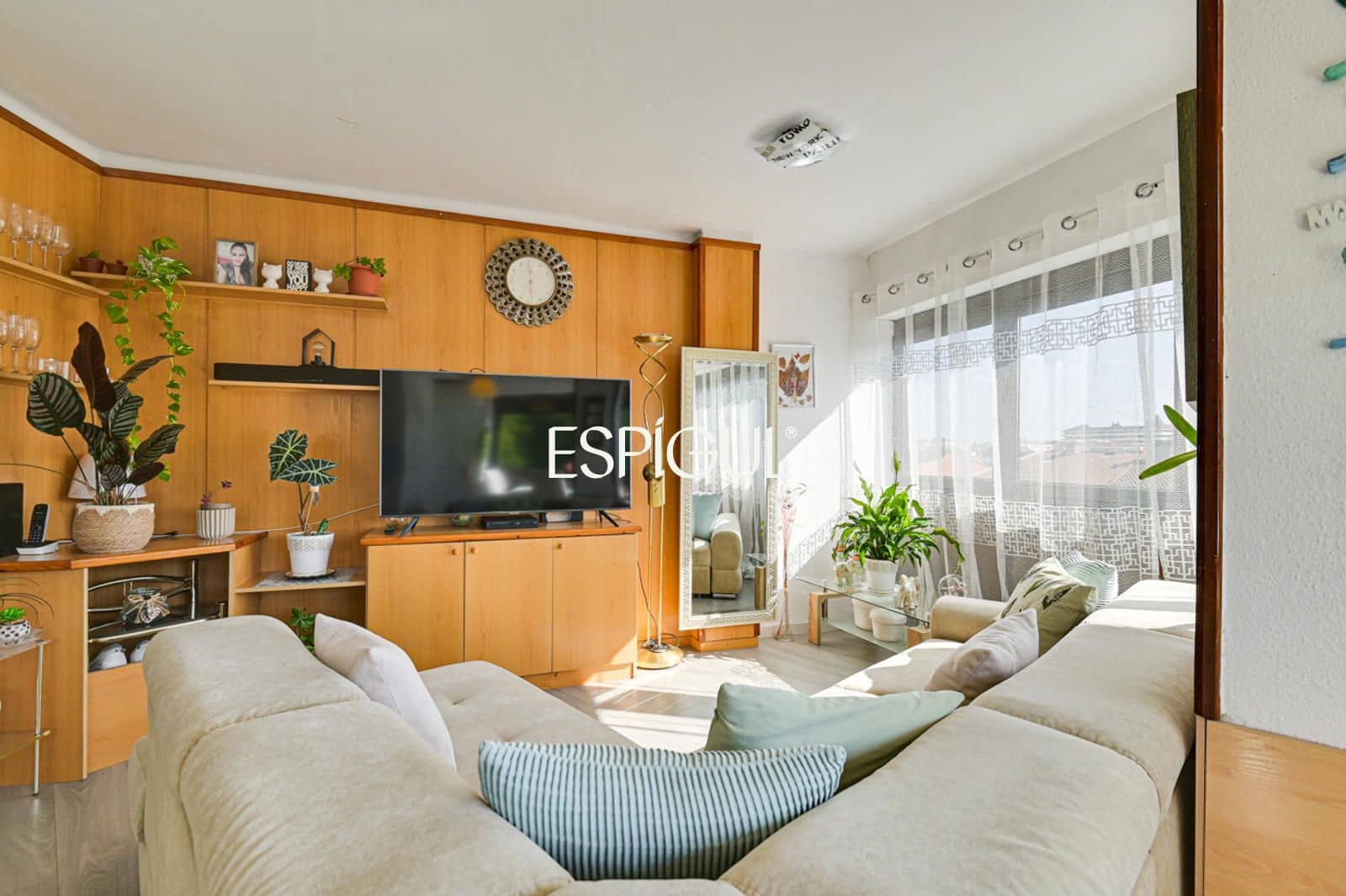Piso de 3 habitaciones en Girona ciudad en venta - 330.000 € (Ref: 10015962)