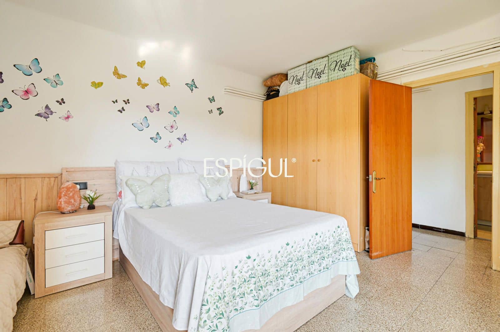 Piso de 3 habitaciones en Girona ciudad en venta - 330.000 € (Ref: 10015962)