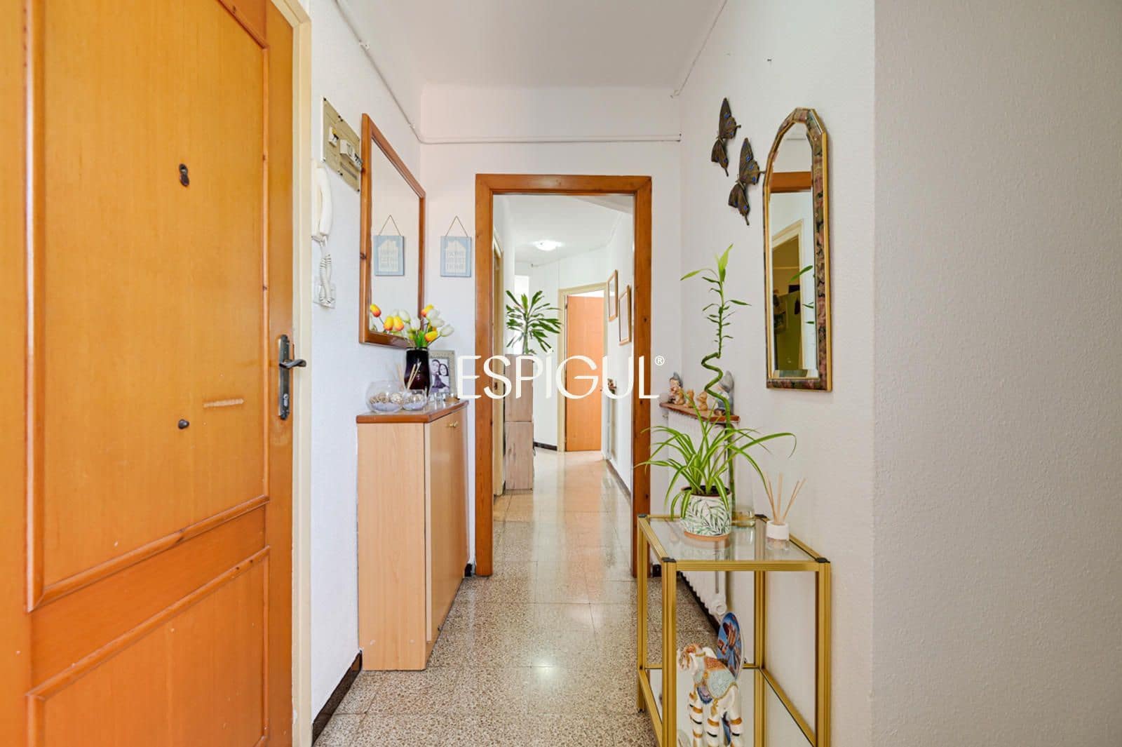 Piso de 3 habitaciones en Girona ciudad en venta - 330.000 € (Ref: 10015962)