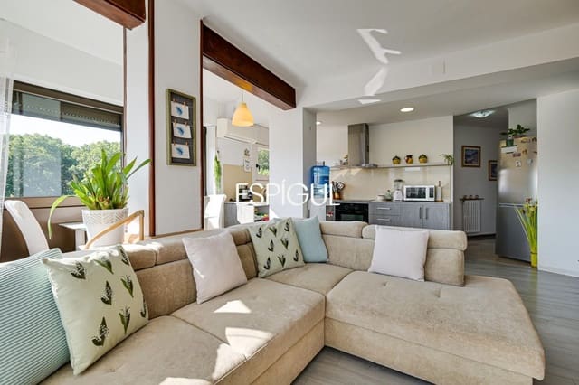 Piso de 3 habitaciones en Girona ciudad en venta - 330.000 € (Ref: 10015962)