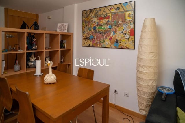 2 soveværelse Lejlighed til salg i Girona by - € 265.000 (Ref: 10015964)