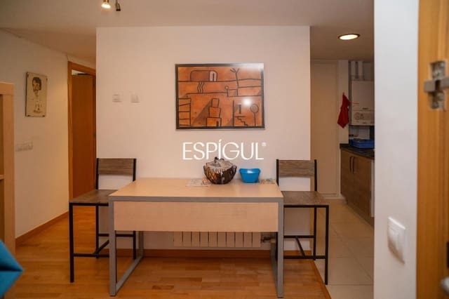 2 soveværelse Lejlighed til salg i Girona by - € 265.000 (Ref: 10015964)