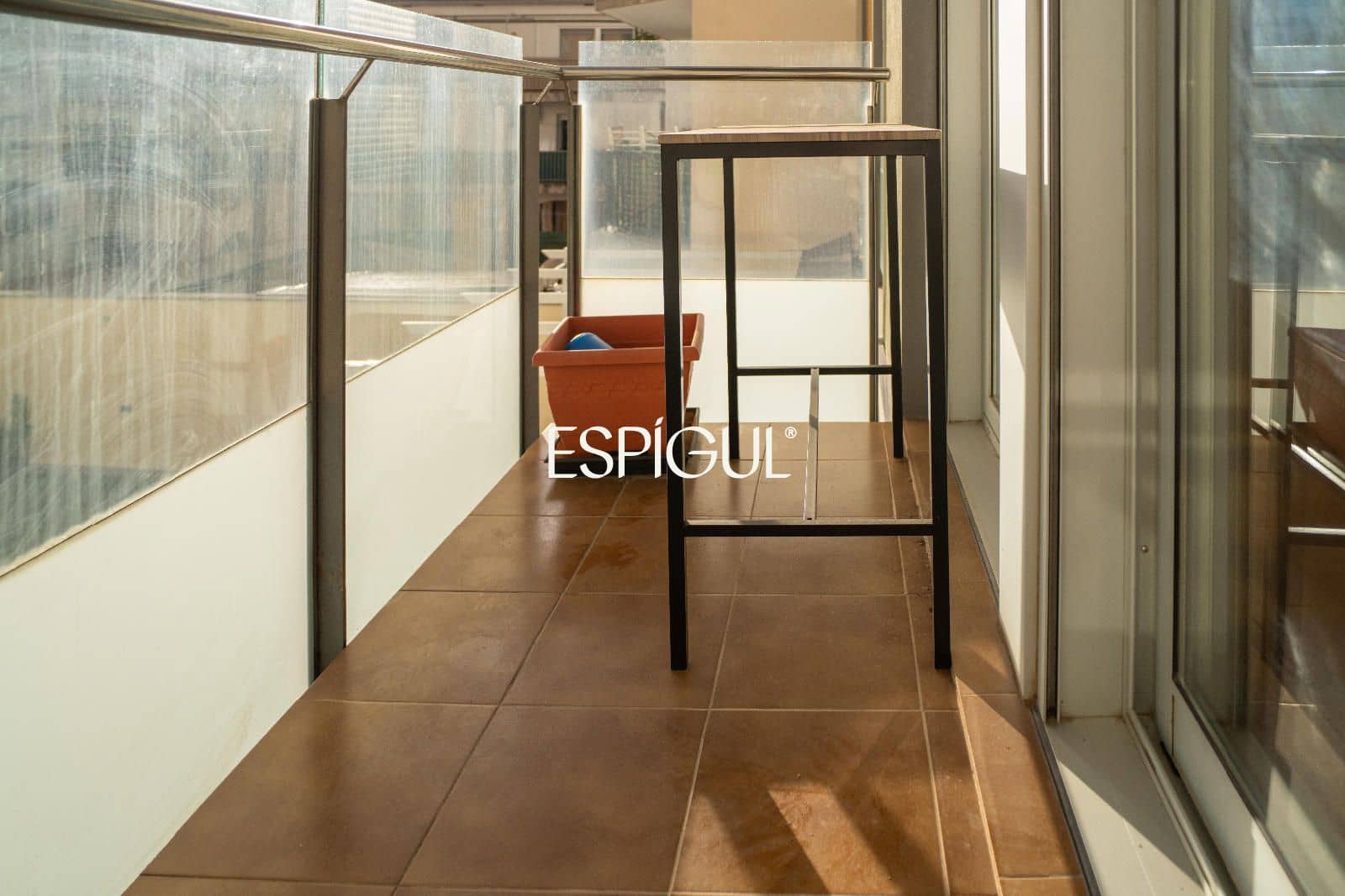 2 sovrum Lägenhet till salu i Girona stad - 265 000 € (Ref: 10015964)