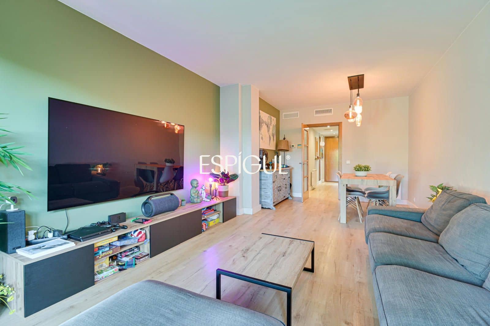 4 chambre Villa/Maison à vendre à Aiguaviva avec garage - 575 000 € (Ref: 10015966)