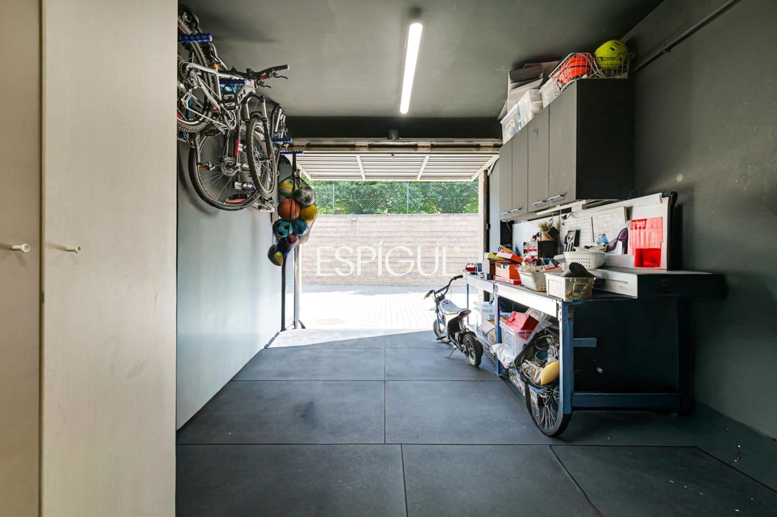 4 chambre Villa/Maison à vendre à Aiguaviva avec garage - 575 000 € (Ref: 10015966)