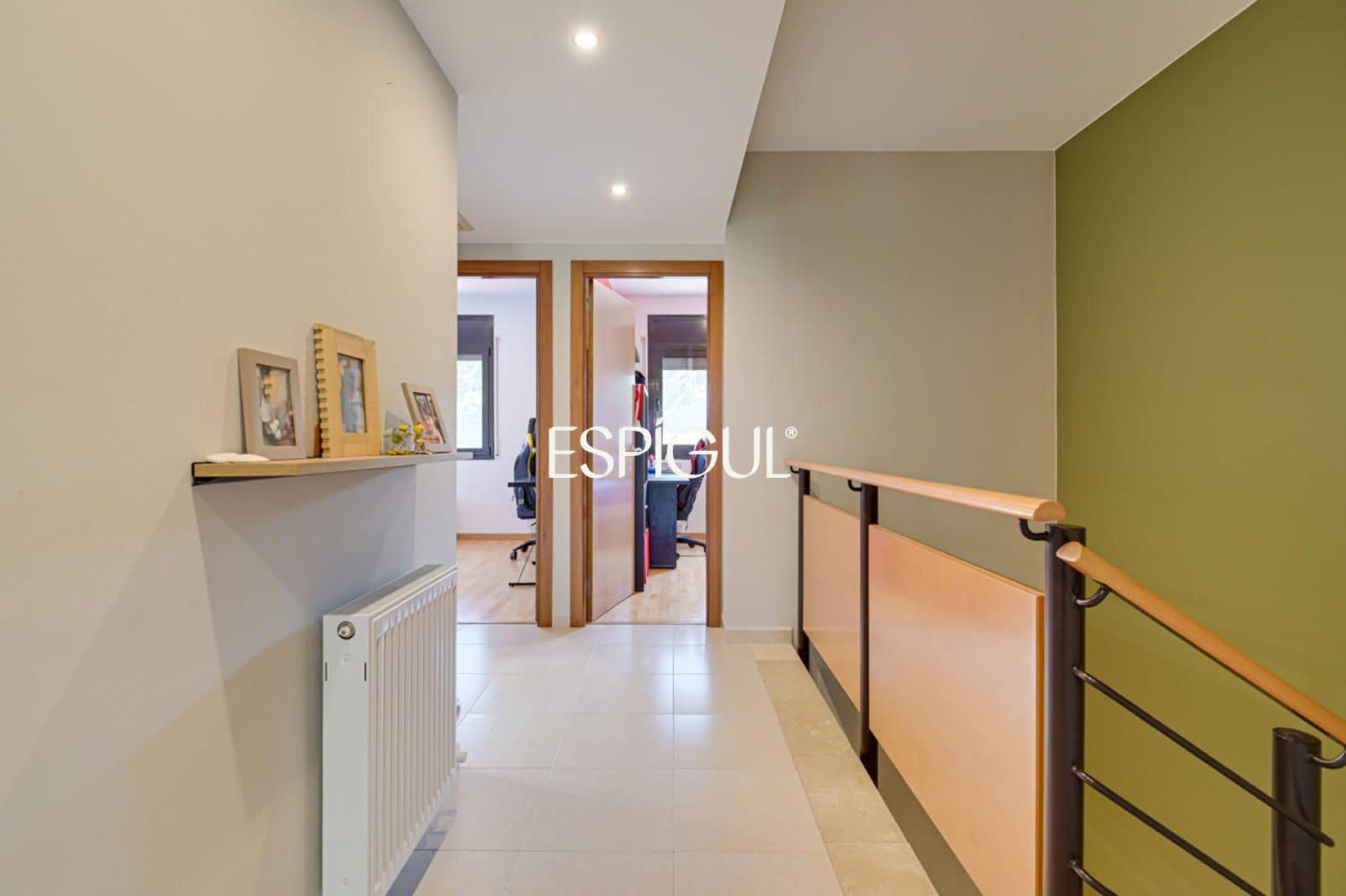 4 chambre Villa/Maison à vendre à Aiguaviva avec garage - 575 000 € (Ref: 10015966)