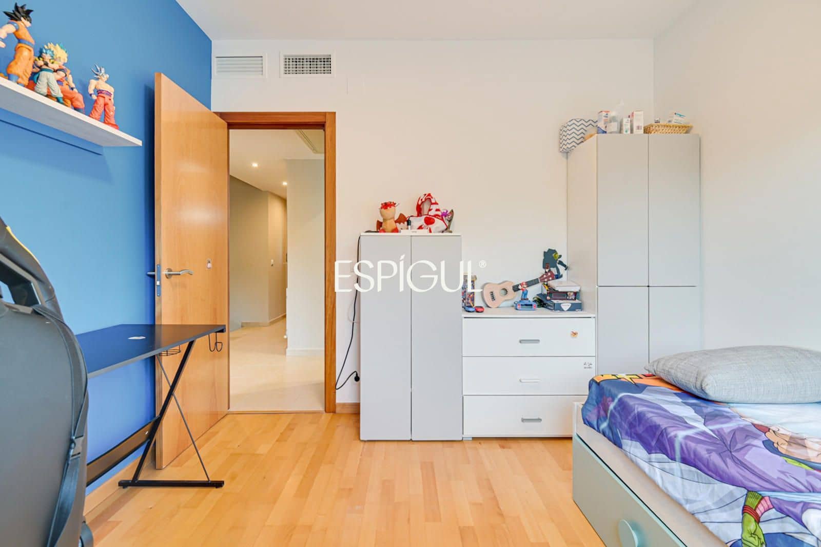 4 chambre Villa/Maison à vendre à Aiguaviva avec garage - 575 000 € (Ref: 10015966)
