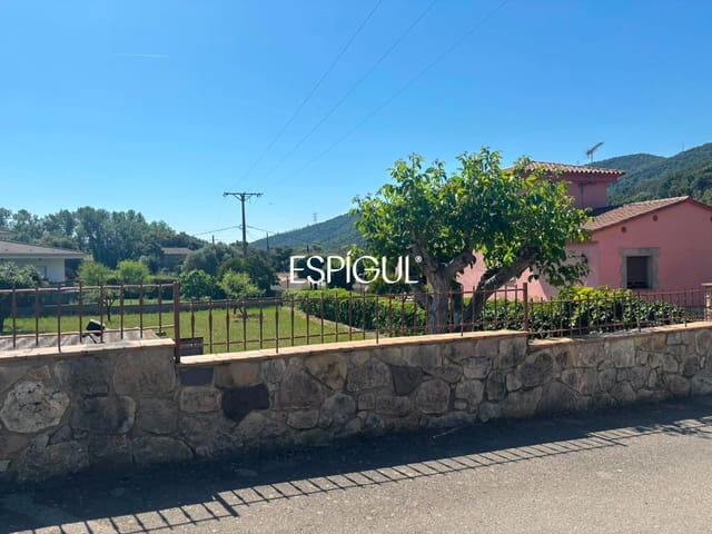 Terrain à Bâtir à vendre à Llora, Sant Martí de Llémena - 160 000 € (Ref: 10015968)