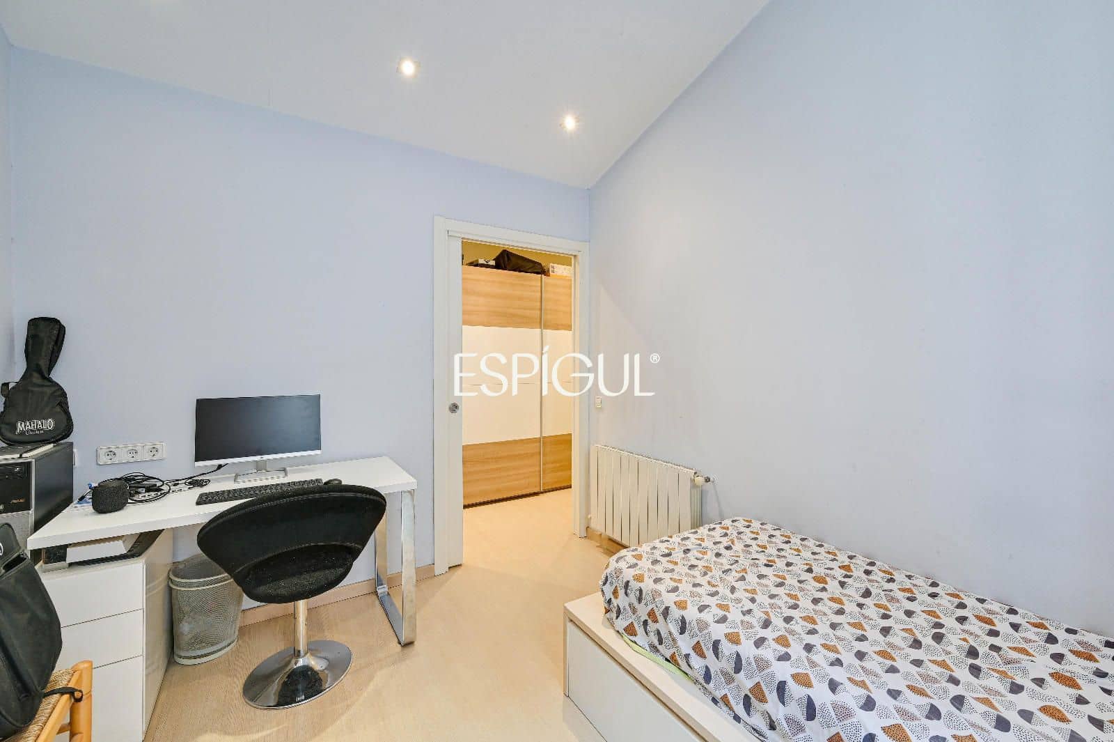 Piso de 4 habitaciones en Girona ciudad en venta - 635.000 € (Ref: 10015969)