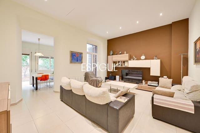Piso de 4 habitaciones en Girona ciudad en venta - 635.000 € (Ref: 10015969)