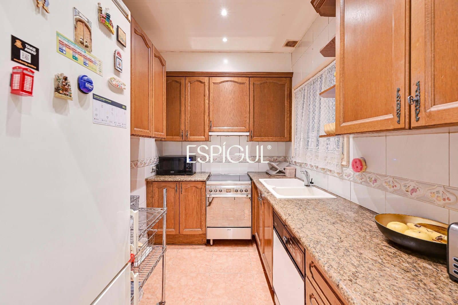 Piso de 4 habitaciones en Girona ciudad en venta - 635.000 € (Ref: 10015969)