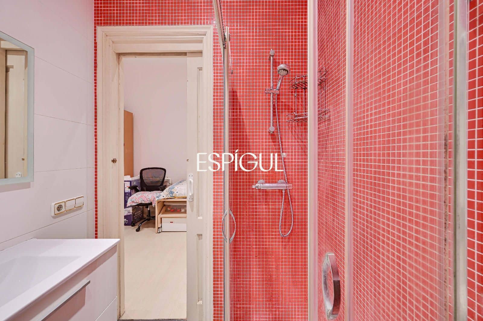 Piso de 4 habitaciones en Girona ciudad en venta - 635.000 € (Ref: 10015969)
