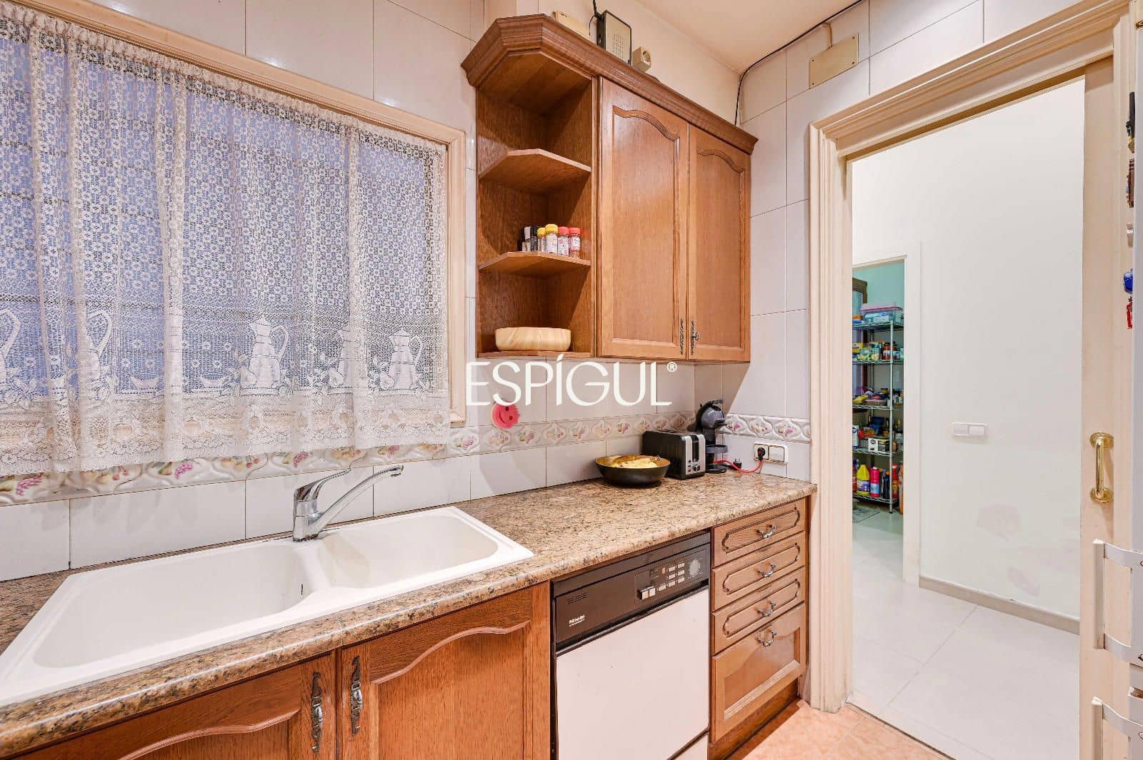 Piso de 4 habitaciones en Girona ciudad en venta - 635.000 € (Ref: 10015969)
