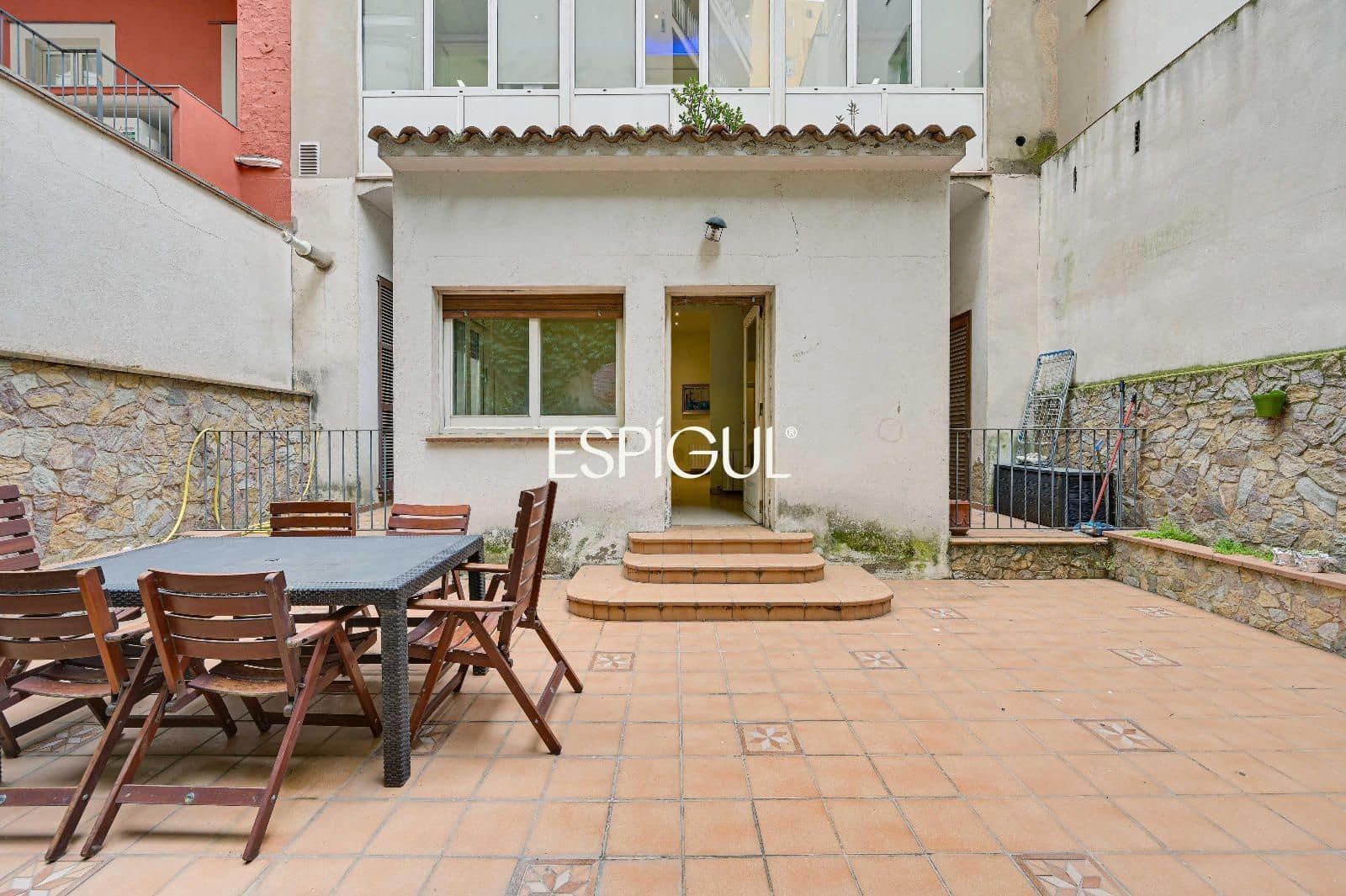 Piso de 4 habitaciones en Girona ciudad en venta - 635.000 € (Ref: 10015969)