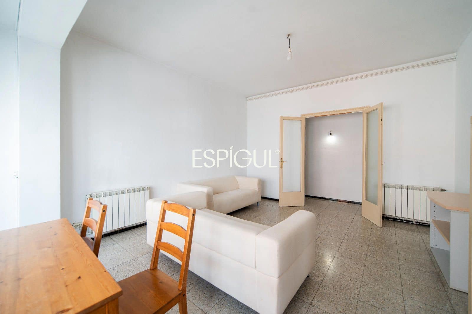 Piso de 3 habitaciones en Girona ciudad en venta - 330.000 € (Ref: 10015970)
