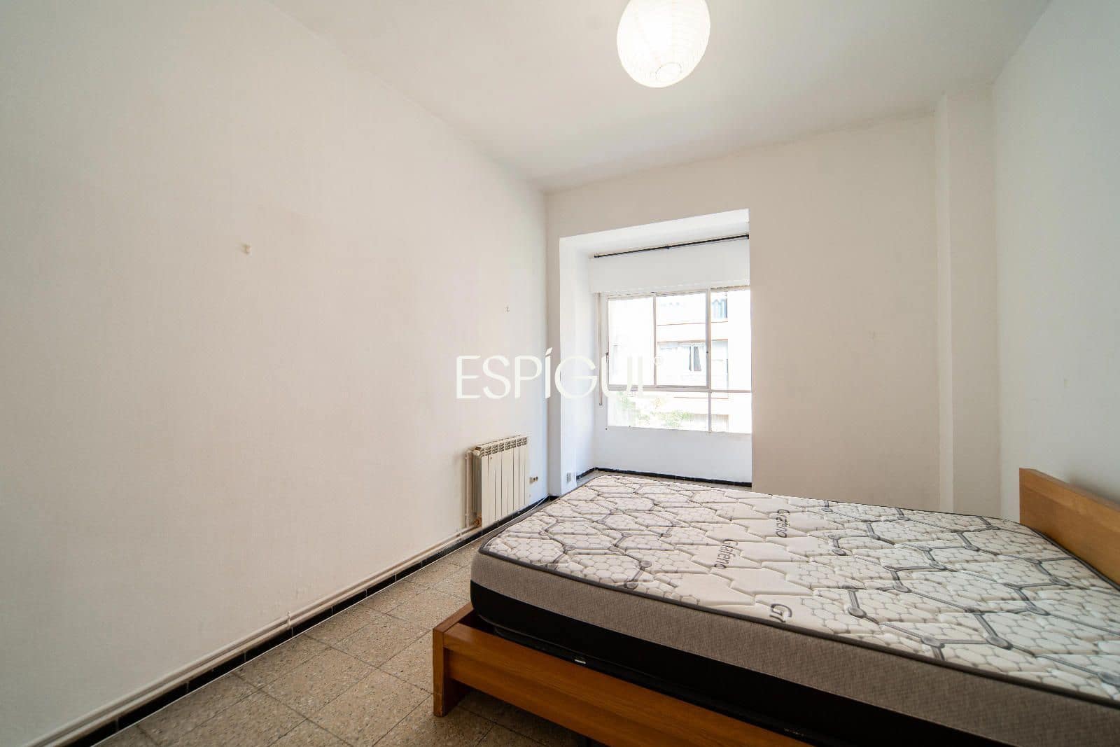 Piso de 3 habitaciones en Girona ciudad en venta - 330.000 € (Ref: 10015970)