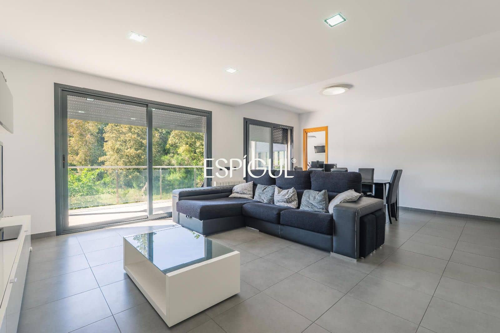 4 bedroom Villa for sale in Santa Coloma de Farners with garage - € 475,000 (Ref: 10015972)