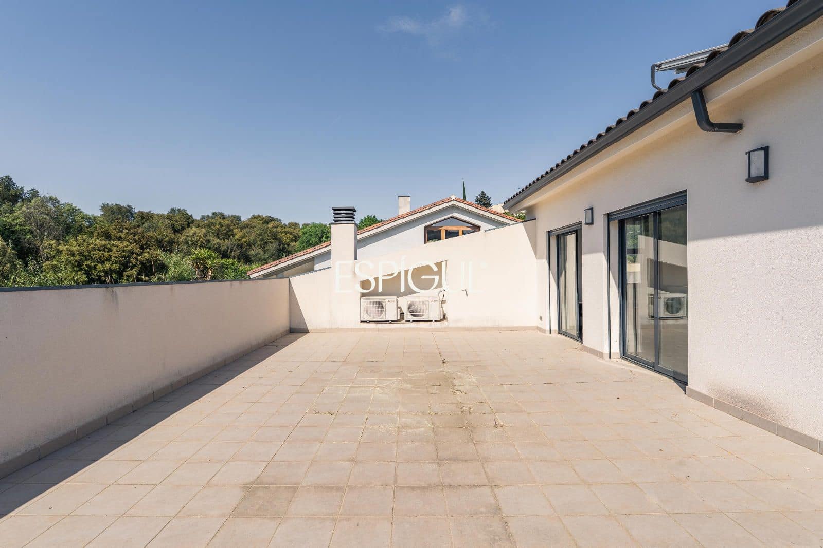 4 bedroom Villa for sale in Santa Coloma de Farners with garage - € 475,000 (Ref: 10015972)