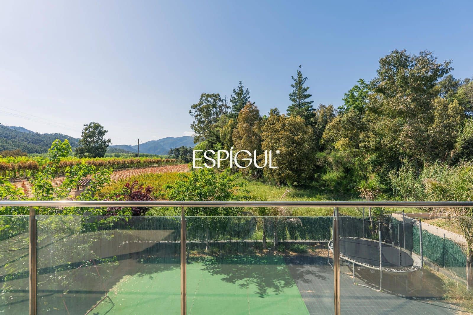 4 bedroom Villa for sale in Santa Coloma de Farners with garage - € 475,000 (Ref: 10015972)