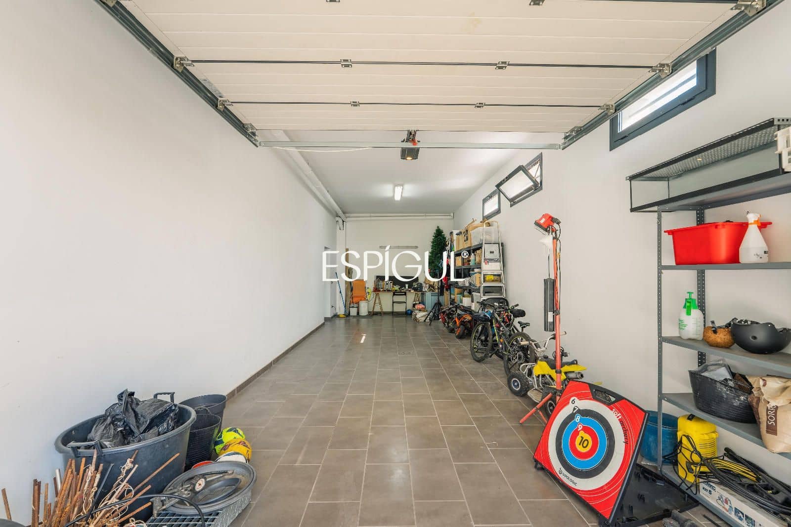 4 bedroom Villa for sale in Santa Coloma de Farners with garage - € 475,000 (Ref: 10015972)