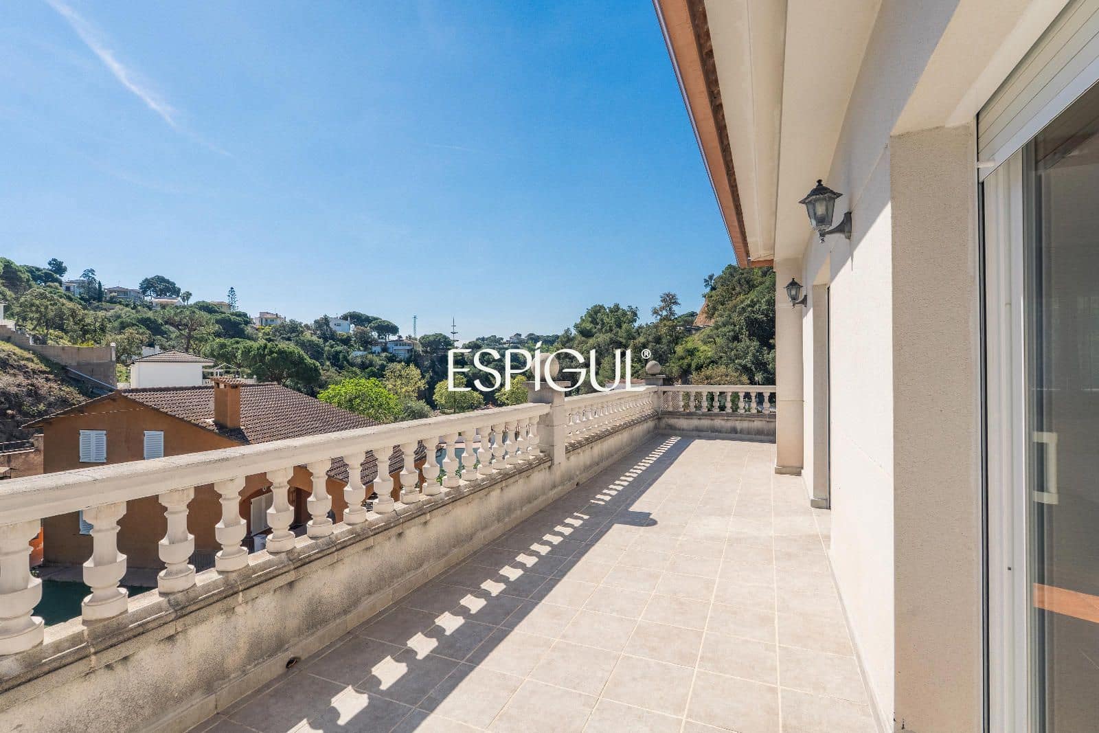 4 chambre Villa/Maison à vendre à Lloret de Mar avec piscine garage - 599 000 € (Ref: 10015973)