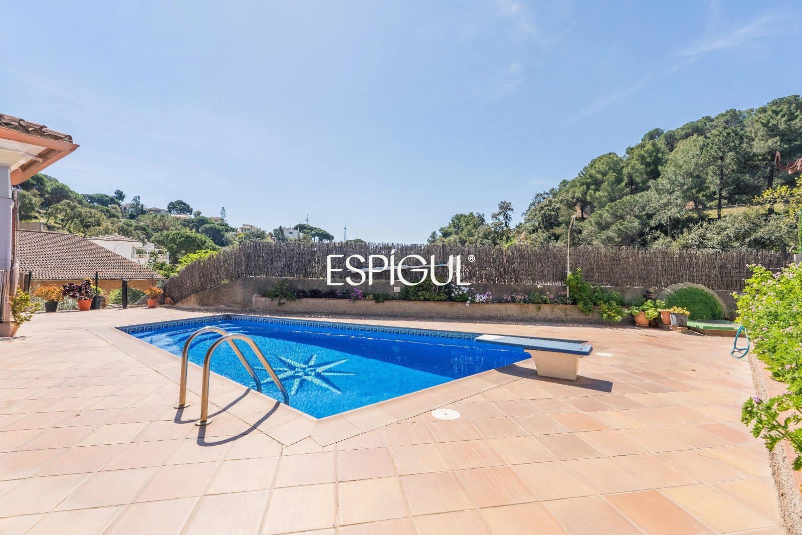 4 chambre Villa/Maison à vendre à Lloret de Mar avec piscine garage - 599 000 € (Ref: 10015973)