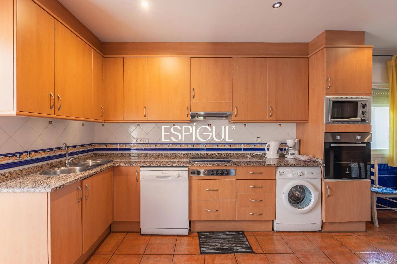 4 chambre Villa/Maison à vendre à Lloret de Mar avec piscine garage - 599 000 € (Ref: 10015973)
