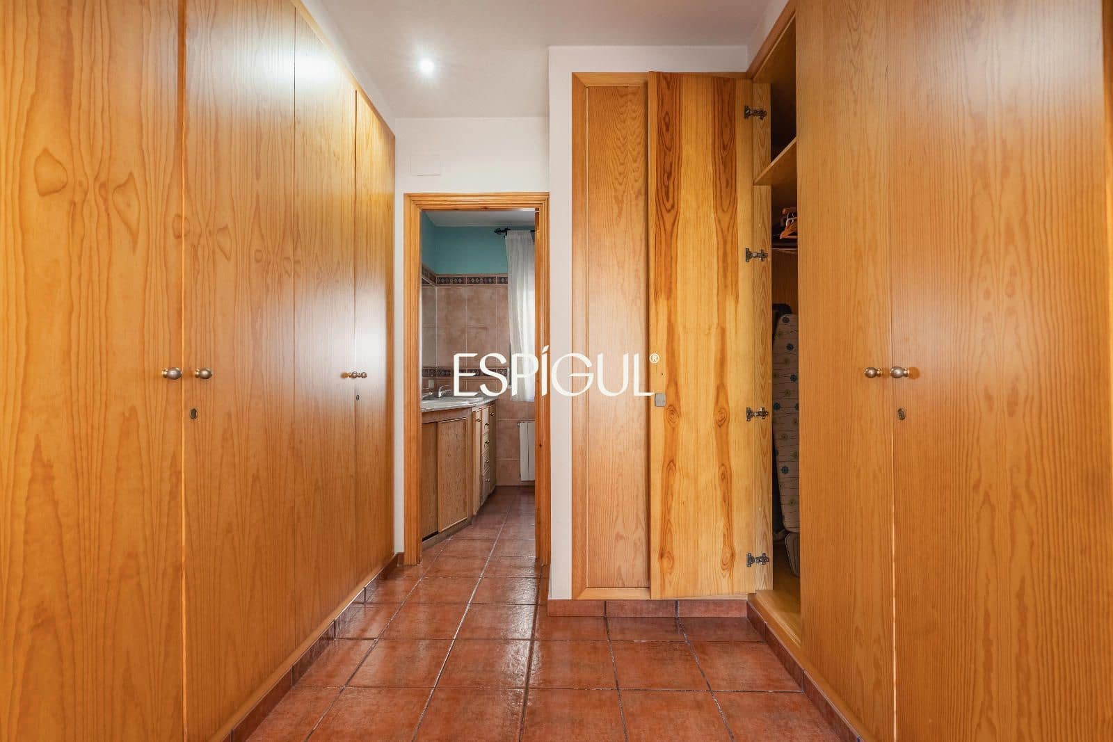 4 chambre Villa/Maison à vendre à Lloret de Mar avec piscine garage - 599 000 € (Ref: 10015973)