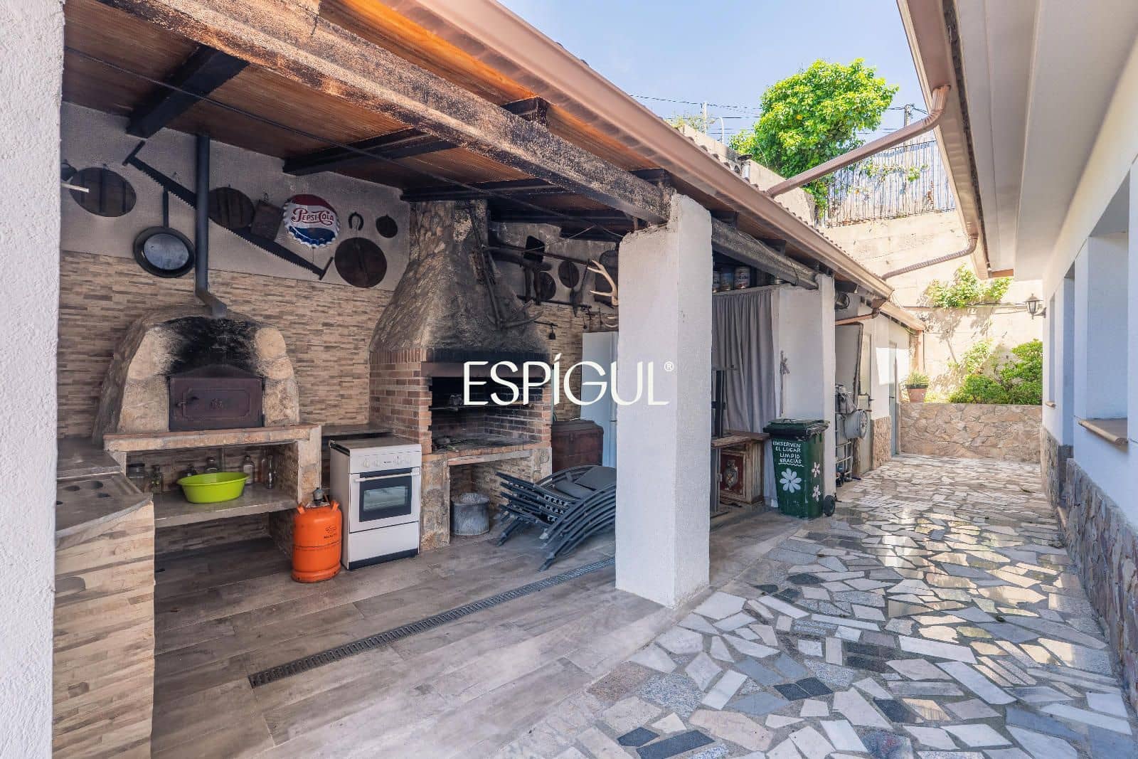 4 chambre Villa/Maison à vendre à Lloret de Mar avec piscine garage - 599 000 € (Ref: 10015973)