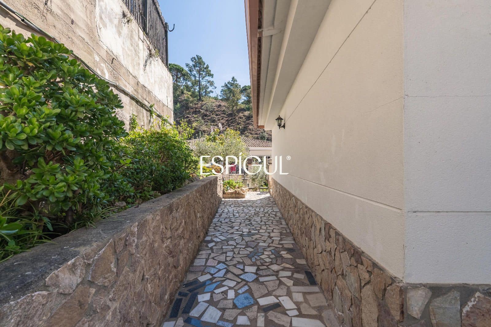 4 chambre Villa/Maison à vendre à Lloret de Mar avec piscine garage - 599 000 € (Ref: 10015973)