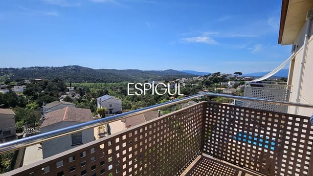 4 camera da letto Villa in vendita in Vidreres con garage - 240.000 € (Rif: 10015974)
