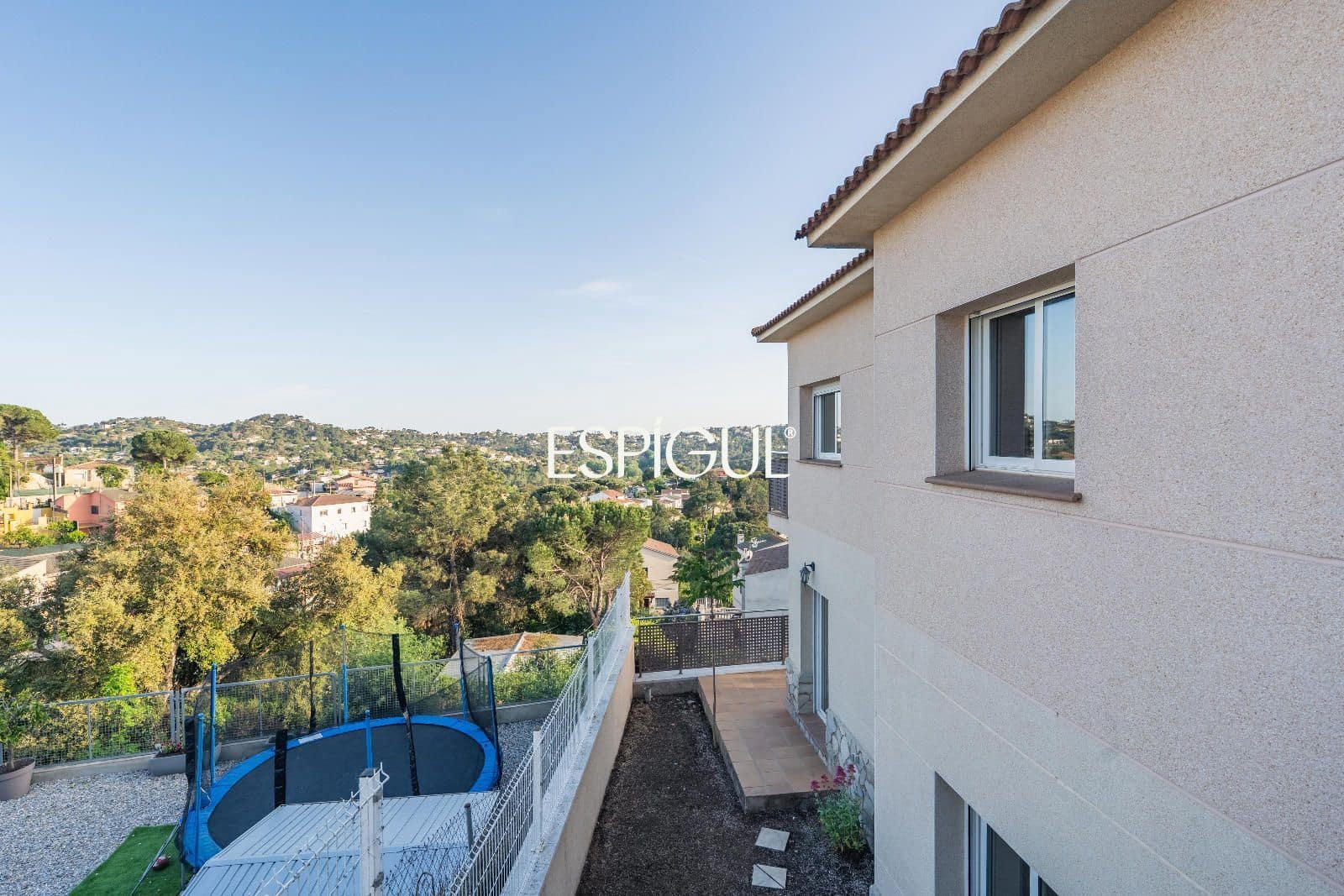 4 chambre Villa/Maison à vendre à Vidreres avec garage - 240 000 € (Ref: 10015974)