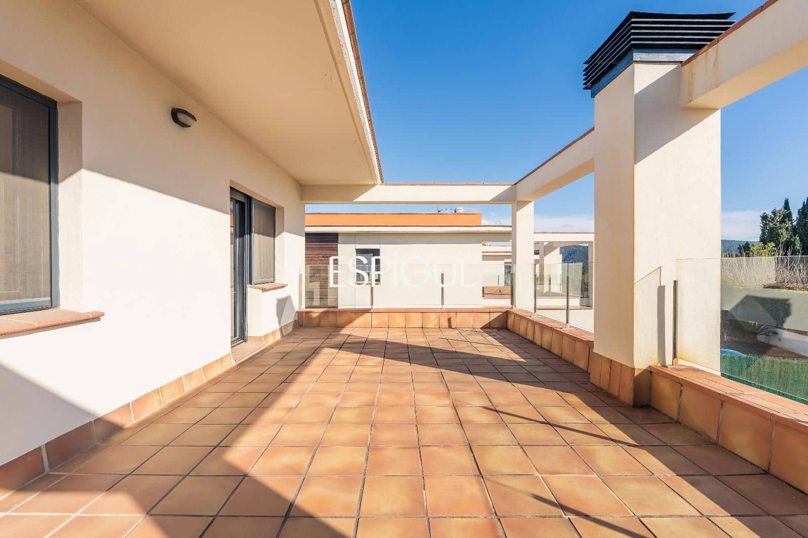 4 camera da letto Villa in vendita in Sant Julia de Ramis con garage - 575.000 € (Rif: 10015975)