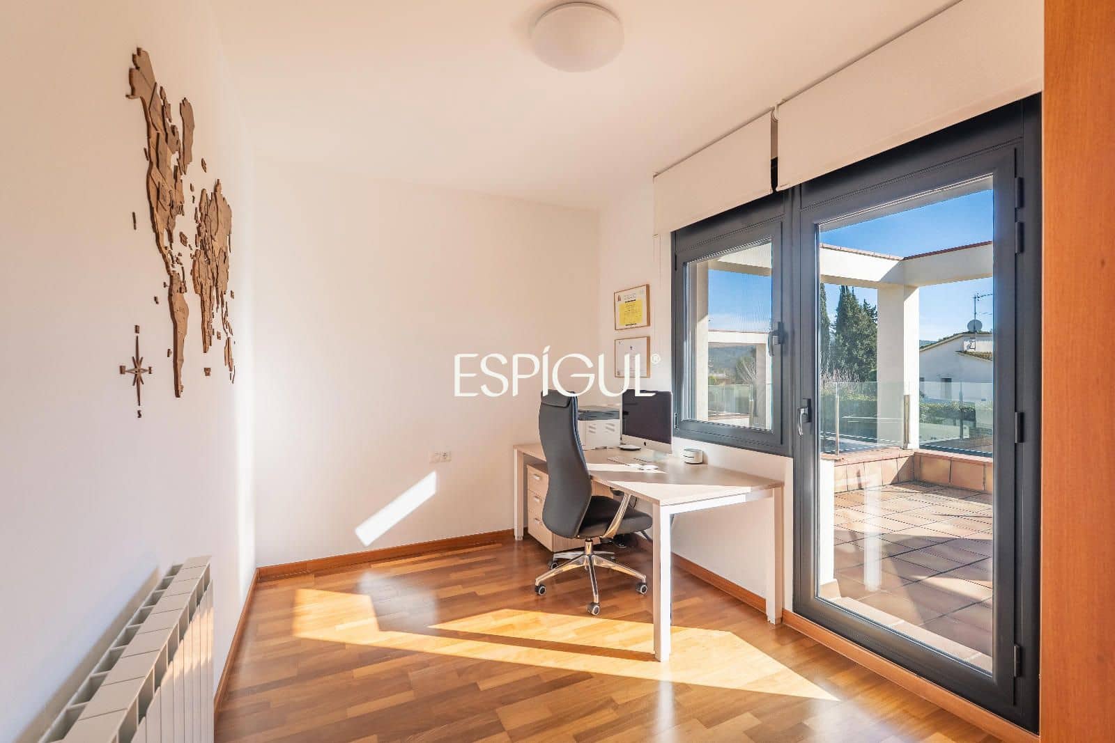 4 camera da letto Villa in vendita in Sant Julia de Ramis con garage - 575.000 € (Rif: 10015975)