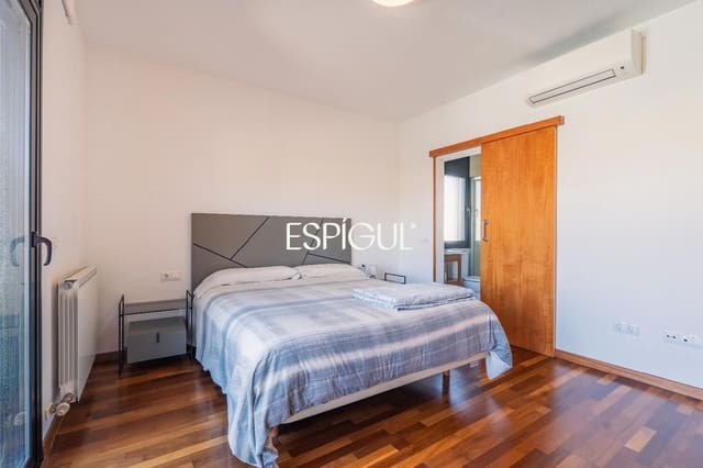 4 camera da letto Villa in vendita in Sant Julià de Ramis con garage - 575.000 € (Rif: 10015975)