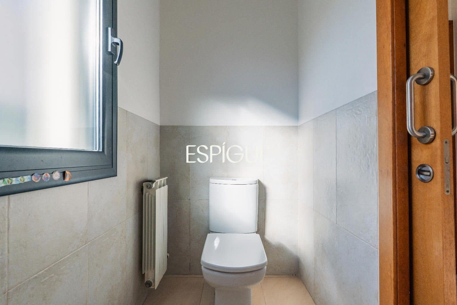 4 camera da letto Villa in vendita in Sant Julia de Ramis con garage - 575.000 € (Rif: 10015975)