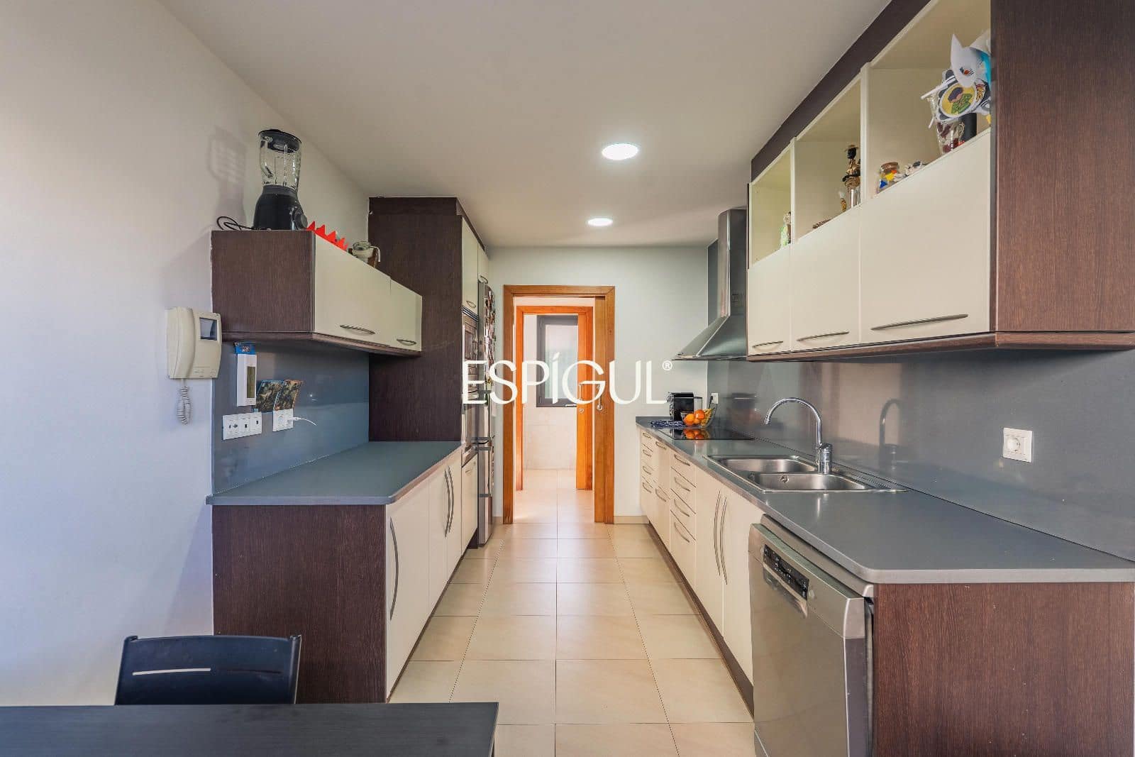 4 camera da letto Villa in vendita in Sant Julia de Ramis con garage - 575.000 € (Rif: 10015975)