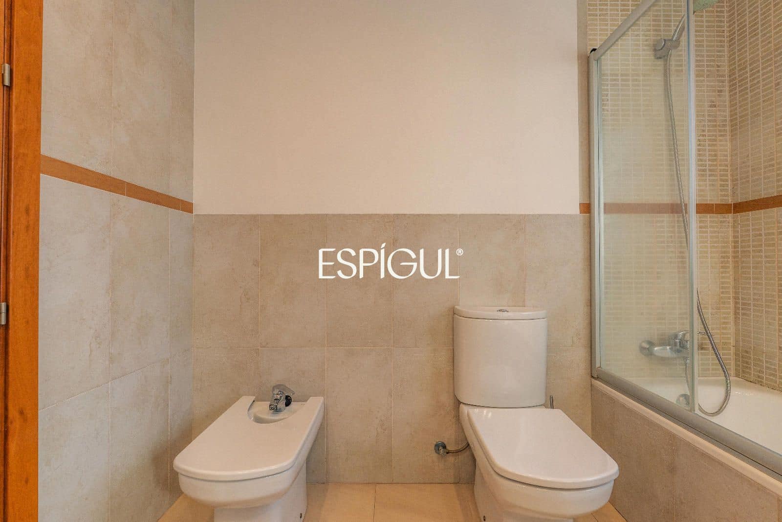 4 camera da letto Villa in vendita in Sant Julia de Ramis con garage - 575.000 € (Rif: 10015975)