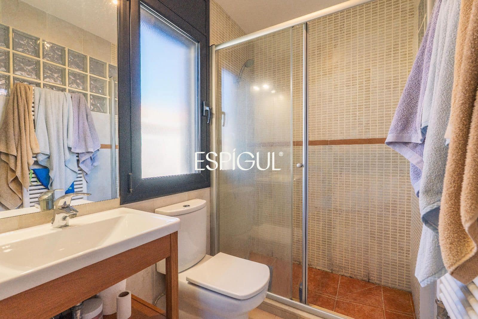4 camera da letto Villa in vendita in Sant Julia de Ramis con garage - 575.000 € (Rif: 10015975)