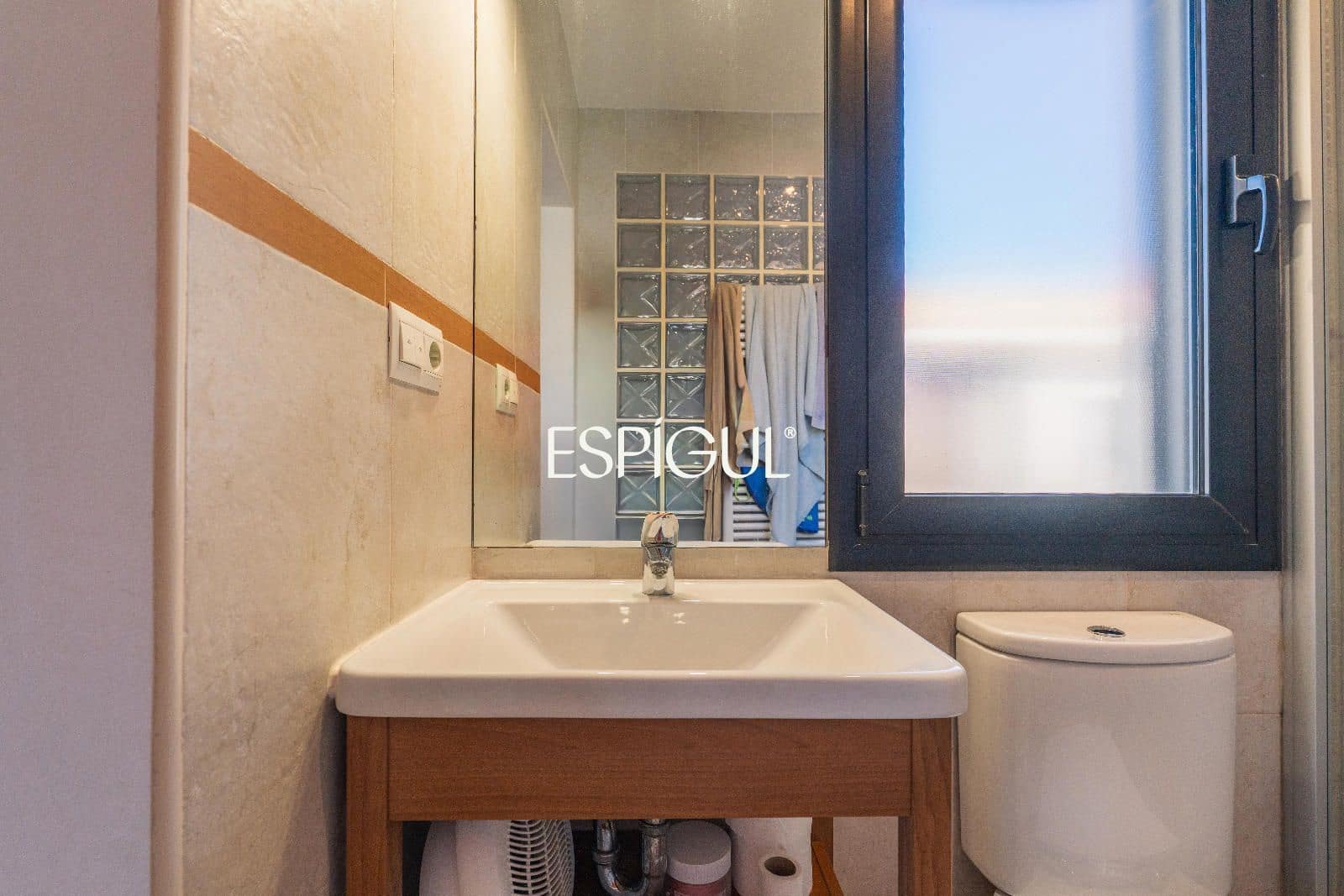 4 camera da letto Villa in vendita in Sant Julia de Ramis con garage - 575.000 € (Rif: 10015975)