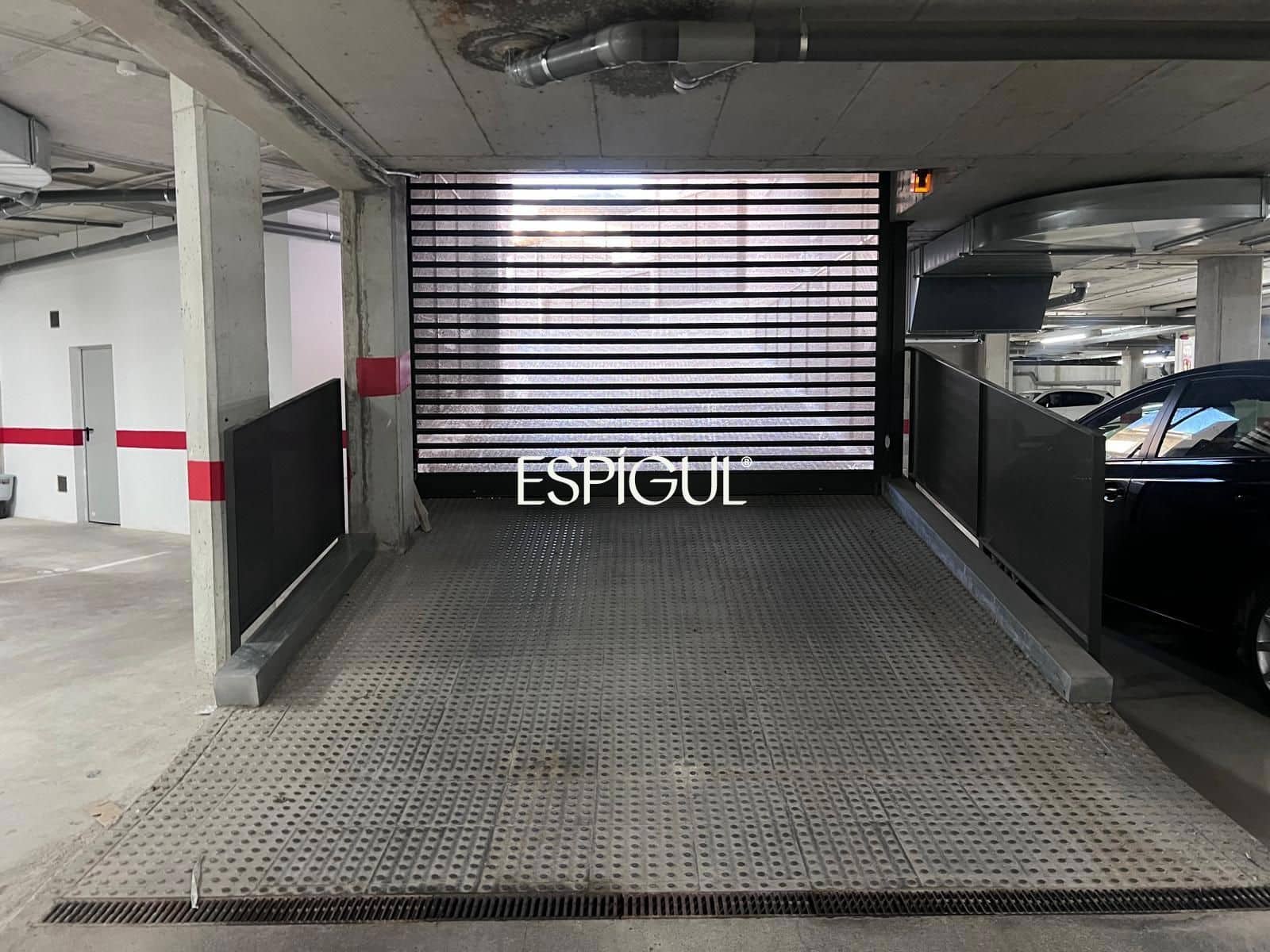 Garage for sale in Fornells de la Selva - € 22,500 (Ref: 10015978)
